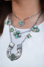 Load image into Gallery viewer, Lucky Horseshoe Necklace
