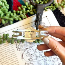 Load image into Gallery viewer, The Horseshoe Statement Cuff
