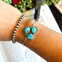 Load image into Gallery viewer, Sonoran Mountain 3-Stone Cuff
