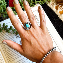 Load image into Gallery viewer, Horseshoe Ring Size 10
