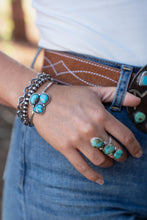Load image into Gallery viewer, Sonoran Mountain 3-Stone Cuff
