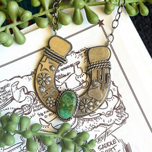 Load image into Gallery viewer, Lucky Horseshoe Necklace
