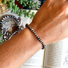 Load image into Gallery viewer, 4mm Navajo-Style Pearl Stretch Bracelet w/ Saucers PREORDER
